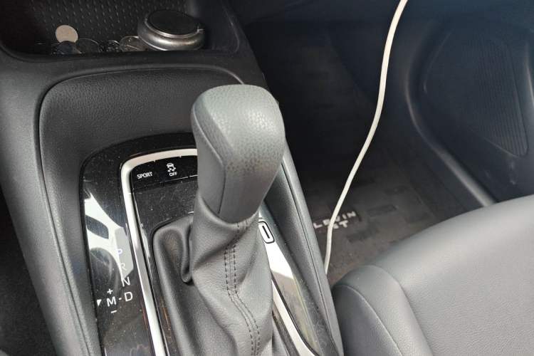 Used Toyota Levin 2021 2.0L Luxury Edition Gear Lever