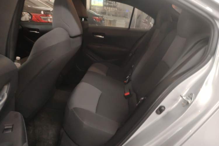 Used Toyota Levin 2021 TNGA 1.5L CVT Entry-Level Model Interior 4