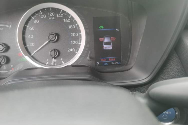 Used Toyota Levin 2021 Dual-Engine 1.8H E-CVT Luxury Edition Odometer Close Up