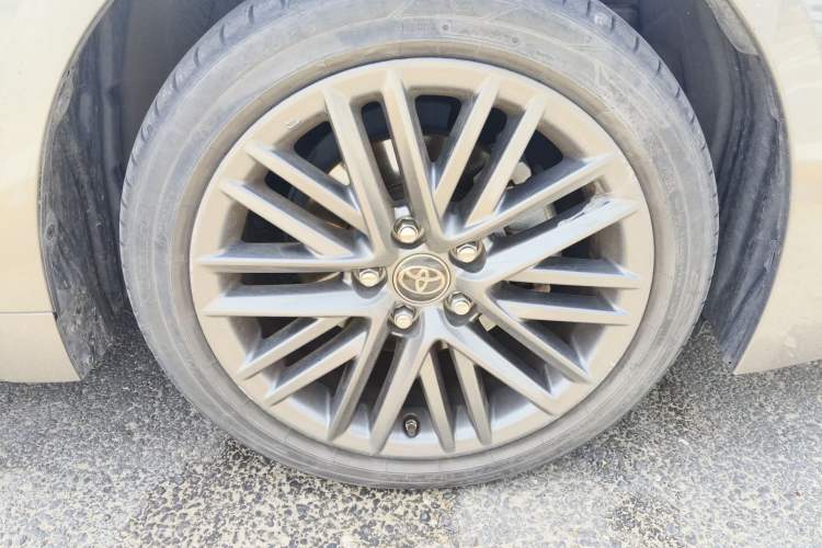 Used Toyota Levin 2021 2.0L Luxury Edition Right Front Wheel Hub
