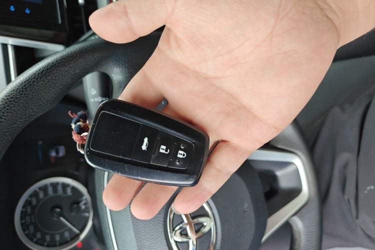 Used Toyota Levin 2021 2.0L Luxury Edition Vehicle Key