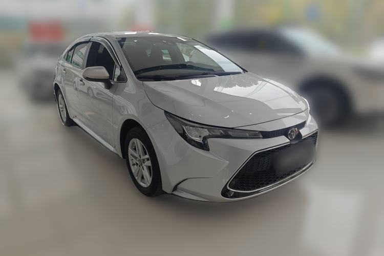 Used Toyota Levin 2021 185T CVT Luxury Edition Front Right 45 Deg