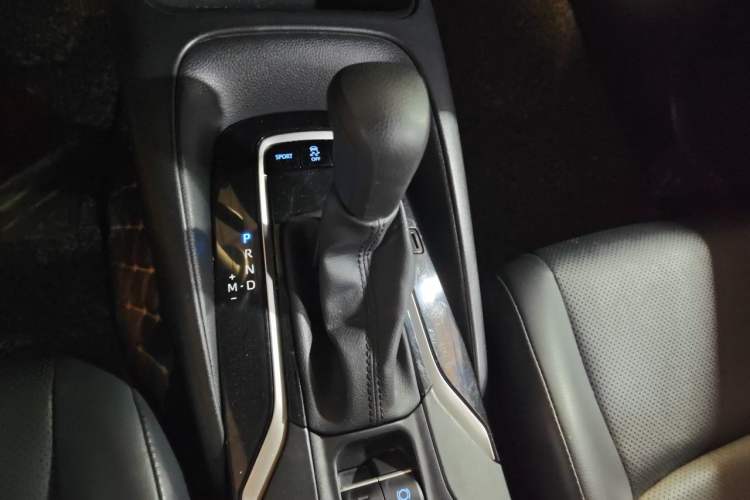 Used Toyota Levin 2021 185T CVT Luxury Edition Gear Lever