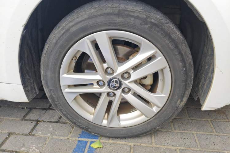 Used Toyota Levin 2021 Dual-Motor 1.8H E-CVT Leading Edition Right Front Wheel Hub