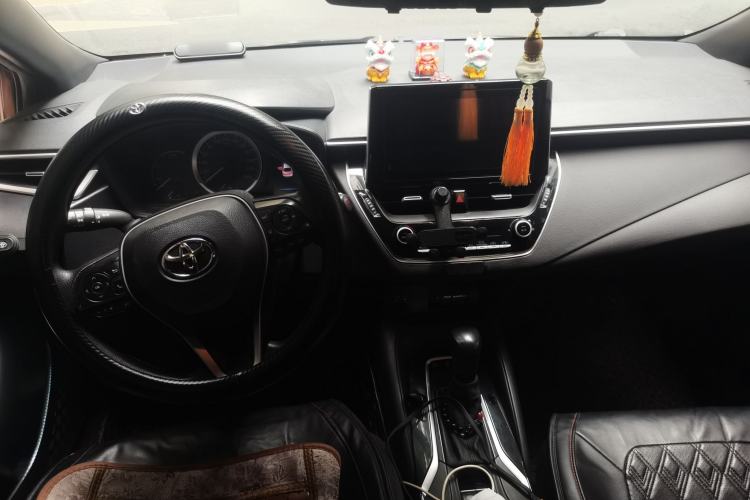 Used Toyota Levin 2021 Dual-Engine 1.8H E-CVT Luxury Edition Center Console