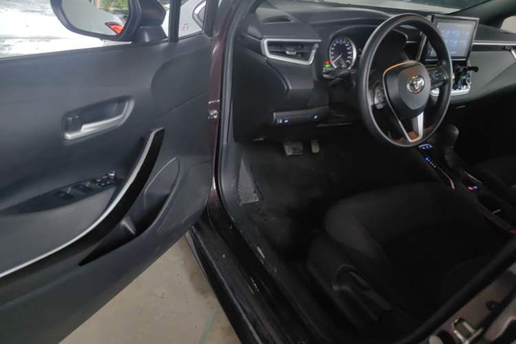 Used Toyota Levin 2021 Dual-Engine 1.8H E-CVT Luxury Edition Driver Seat