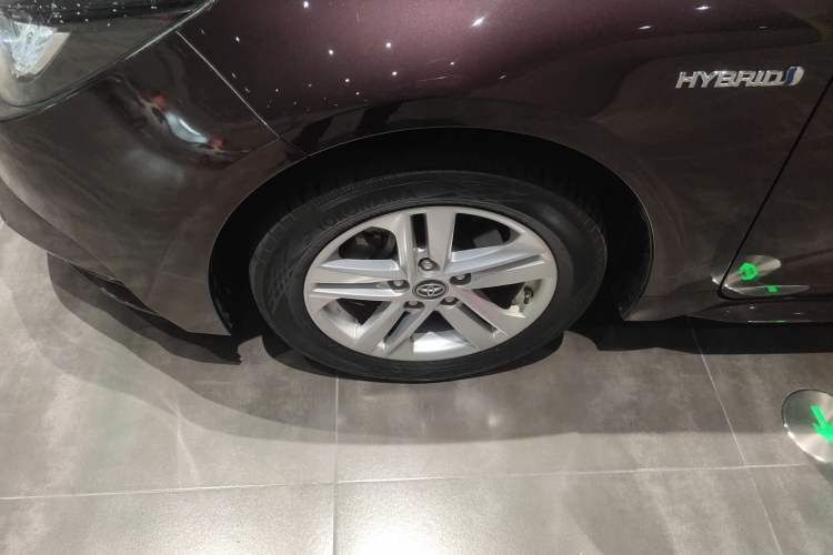 Used Toyota Levin 2021 Dual-Motor 1.8H E-CVT Leading Edition Left Front Wheel Hub