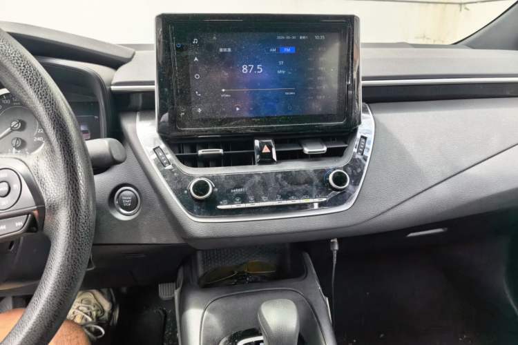 Used Toyota Levin 2021 Dual-Engine 1.8H E-CVT Luxury Edition Audio And AC Panel