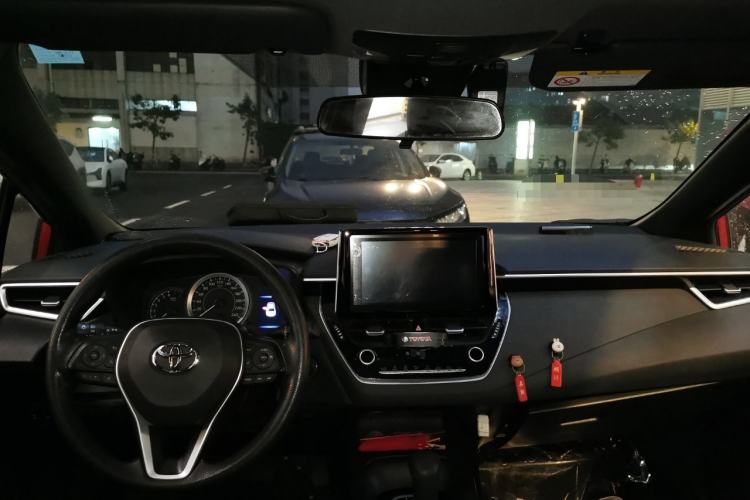 Used Toyota Levin 2021 185T CVT Luxury Edition Center Console