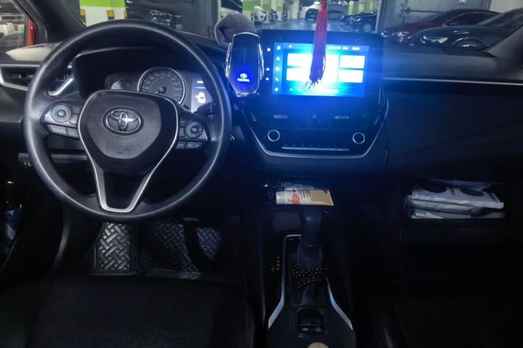 Used Toyota Levin 2021 185T CVT Luxury Edition Center Console