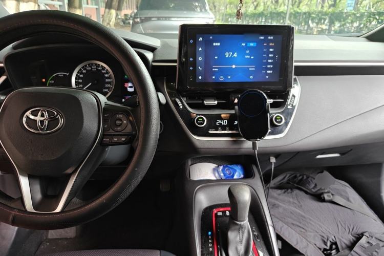 Used Toyota Levin 2021 Dual-Motor 1.8H E-CVT Sport Edition Center Console