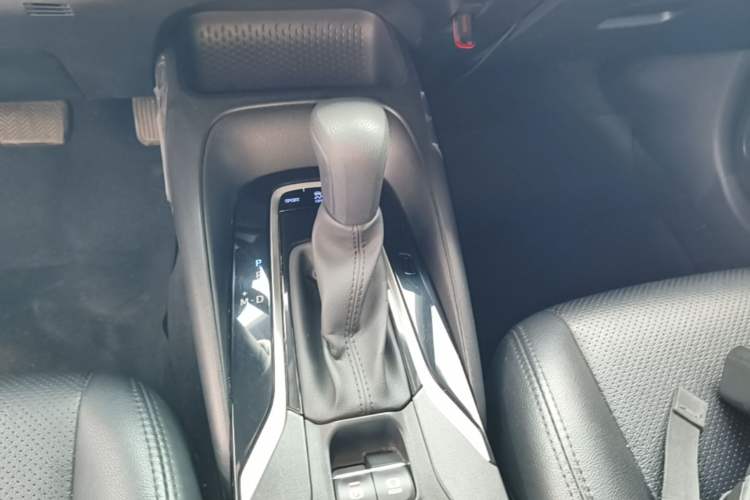 Used Toyota Levin 2021 185T CVT Luxury Edition Gear Lever