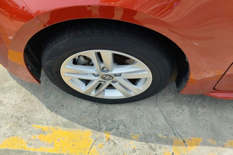 Used Toyota Levin 2021 185T CVT Luxury Edition Left Front Wheel Hub