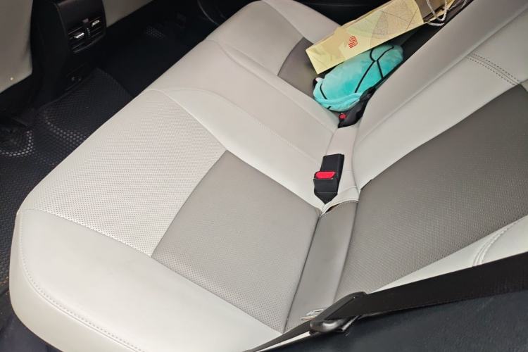 Used Toyota Levin 2021 Dual-Motor 1.8H E-CVT Sport Edition Left Rear Seat