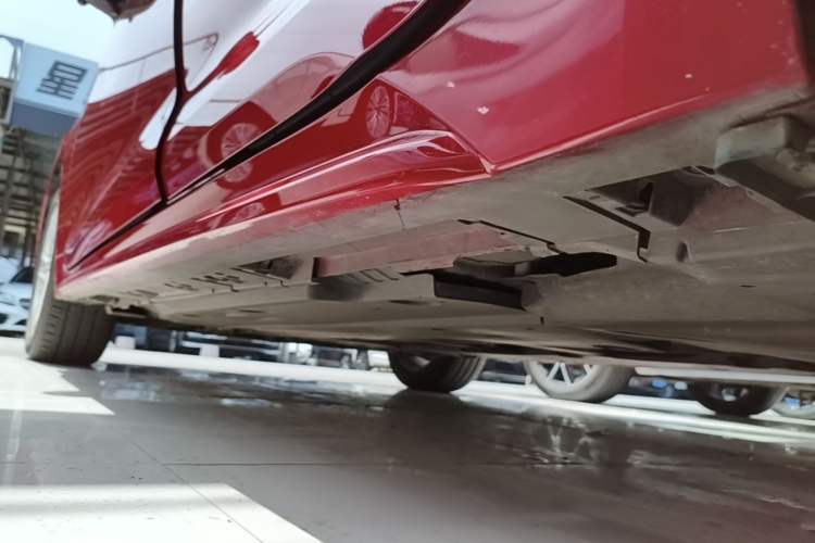 Used Toyota Levin 2021 185T CVT Luxury Edition Left Side Sill