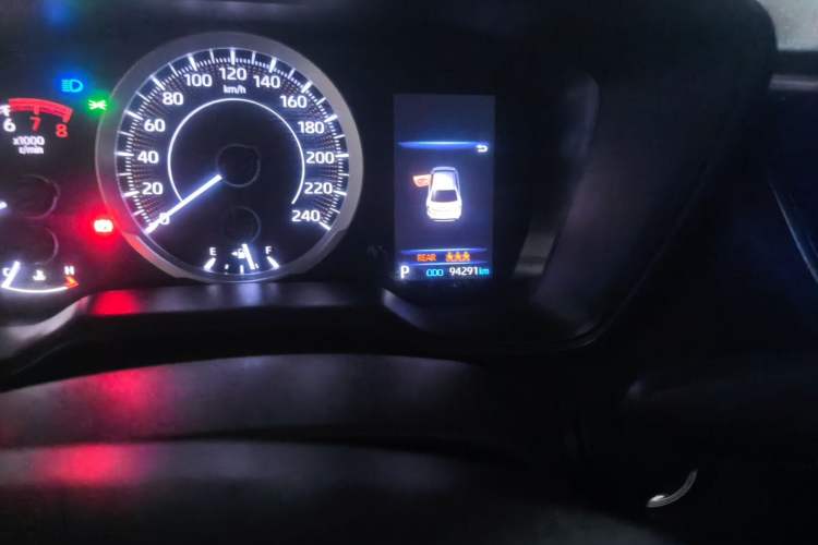 Used Toyota Levin 2021 185T CVT Luxury Edition Odometer Close Up