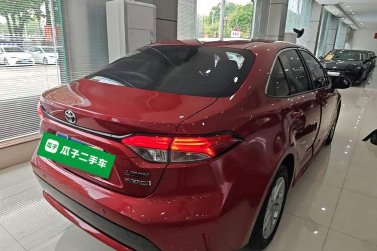 Used Toyota Levin 2021 Dual-Engine 1.8H E-CVT Luxury Edition Rear Right 45 Deg