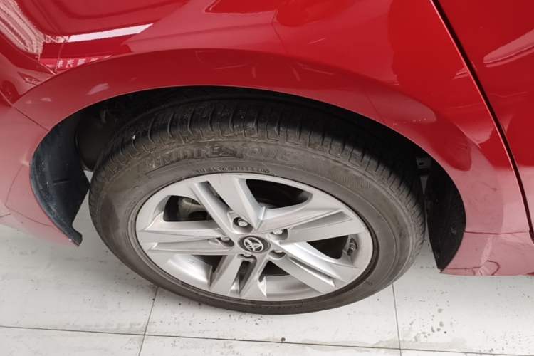 Used Toyota Levin 2021 185T CVT Luxury Edition Right Rear Wheel Hub