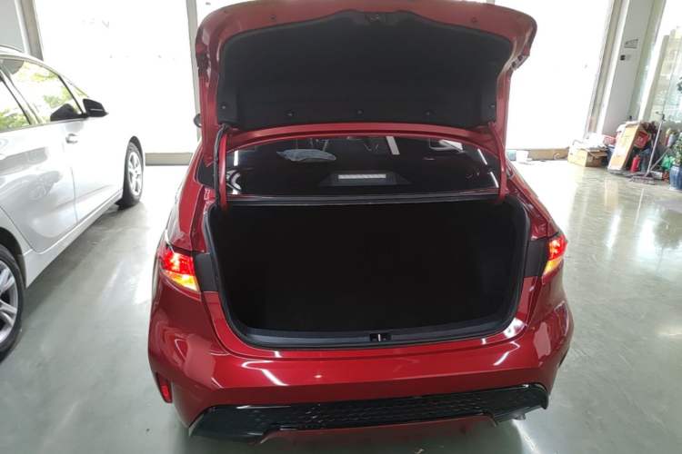 Used Toyota Levin 2021 185T CVT Sport Edition Trunk