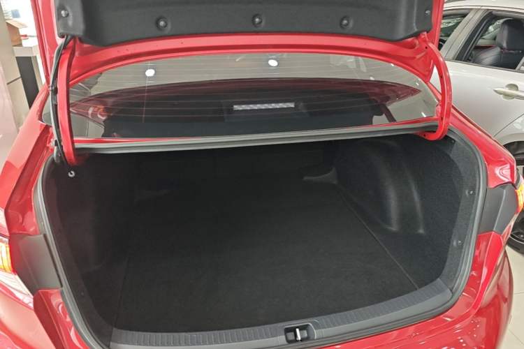 Used Toyota Levin 2021 Dual-Engine 1.8H E-CVT Luxury Edition Trunk