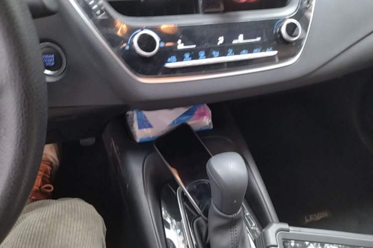 Used Toyota Levin 2021 185T CVT Luxury Edition Audio And AC Panel