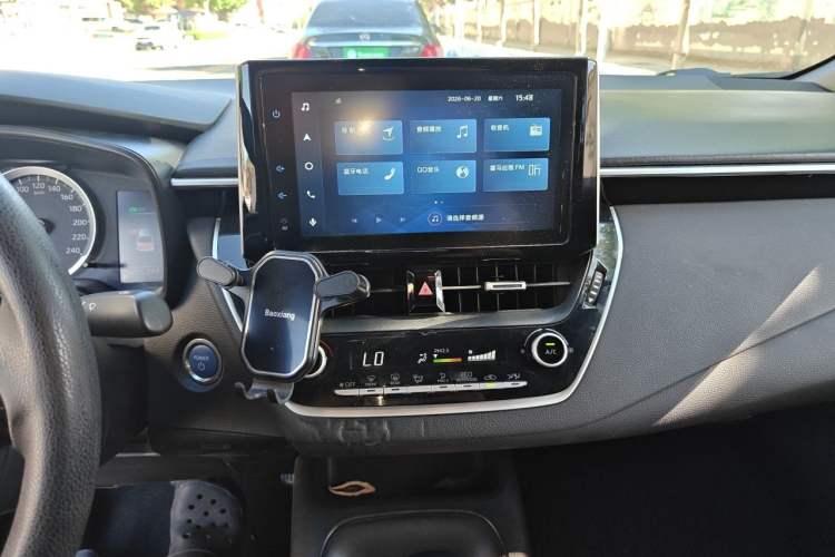 Used Toyota Levin 2021 Dual-Motor 1.8H E-CVT Sport Edition Audio And AC Panel