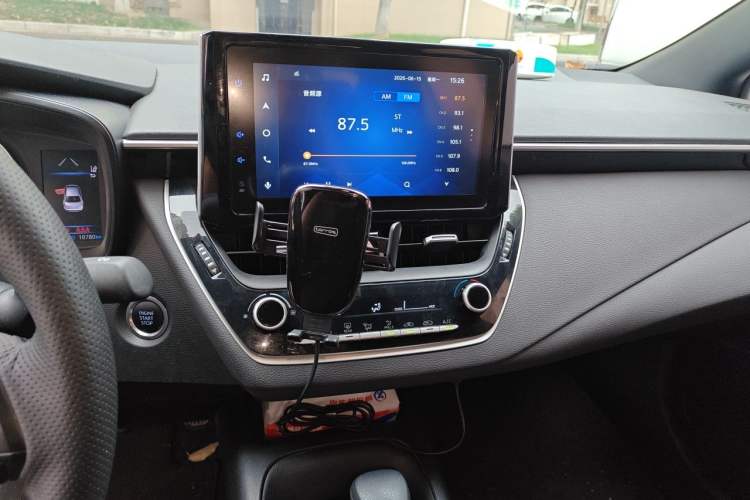 Used Toyota Levin 2021 185T CVT Luxury Edition Audio And AC Panel