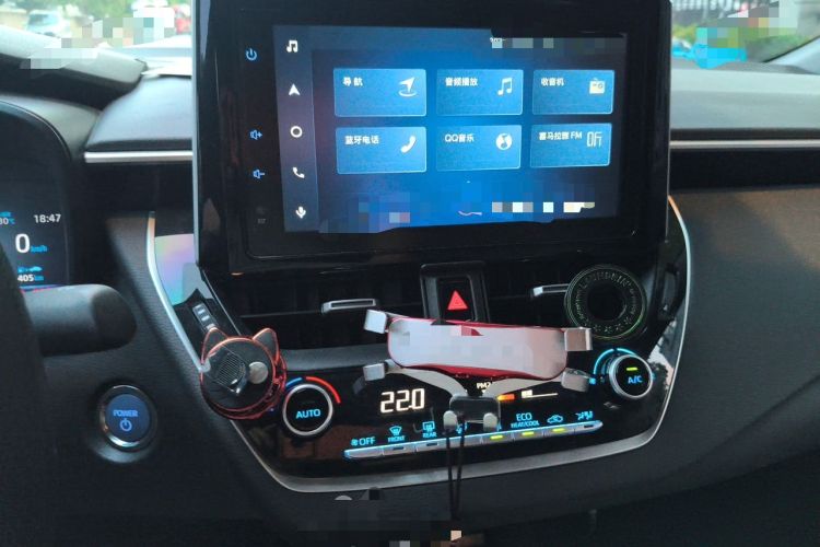 Used Toyota Levin 2021 Dual-Engine 1.8H E-CVT Luxury Edition Audio And AC Panel
