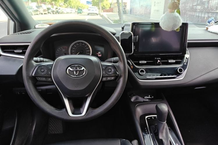 Used Toyota Levin 2021 185T CVT Luxury Edition Center Console