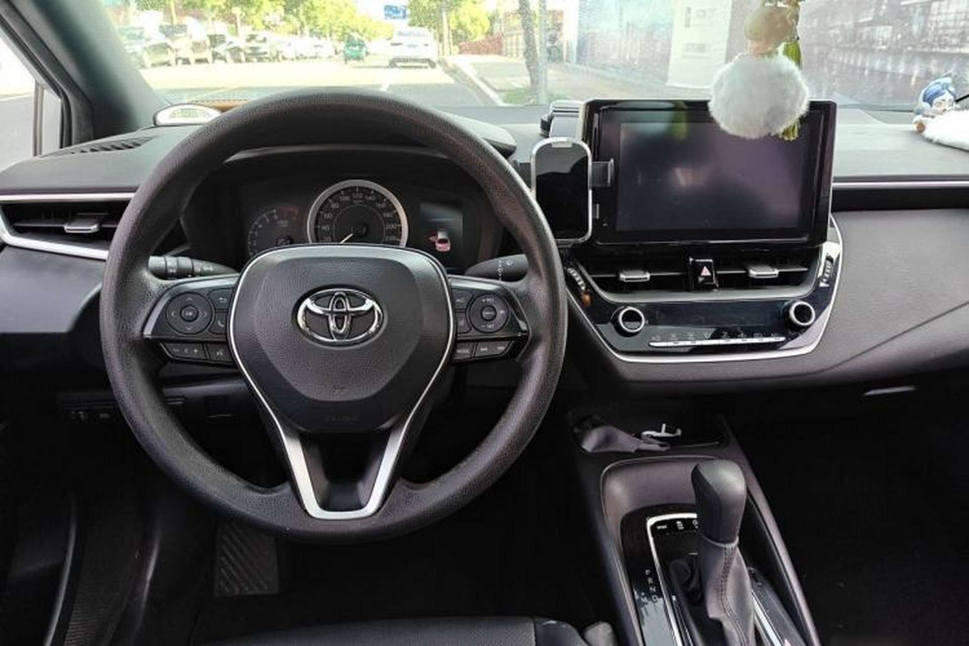 Used Toyota Levin 2021 185T CVT Luxury Edition Center Console