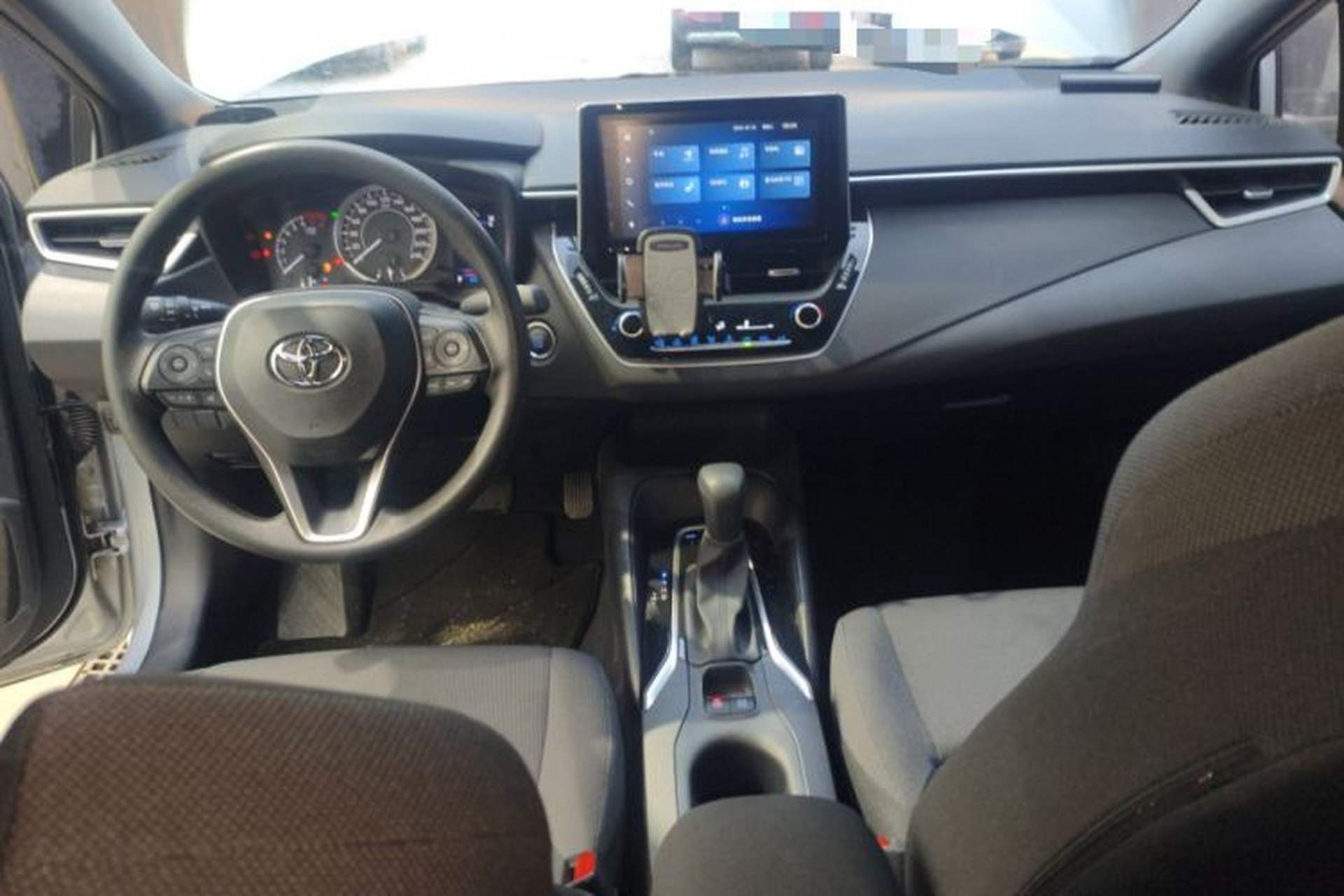Used Toyota Levin 2021 185T CVT Luxury Edition Center Console