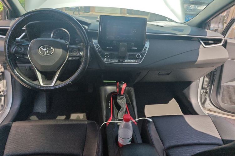 Used Toyota Levin 2021 Dual-Motor 1.8H E-CVT Sport Edition Center Console
