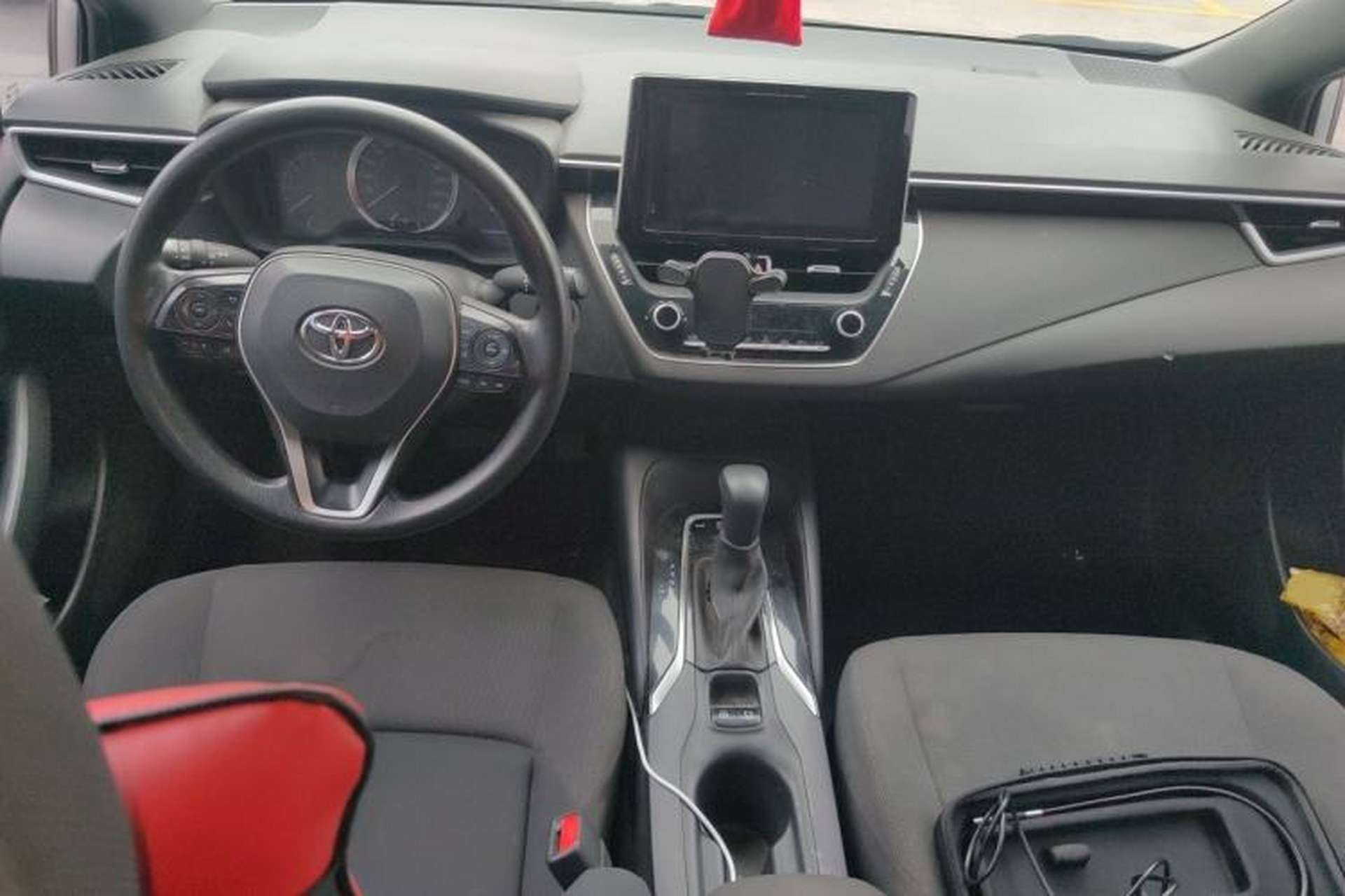 Used Toyota Levin 2021 185T CVT Luxury Edition Center Console