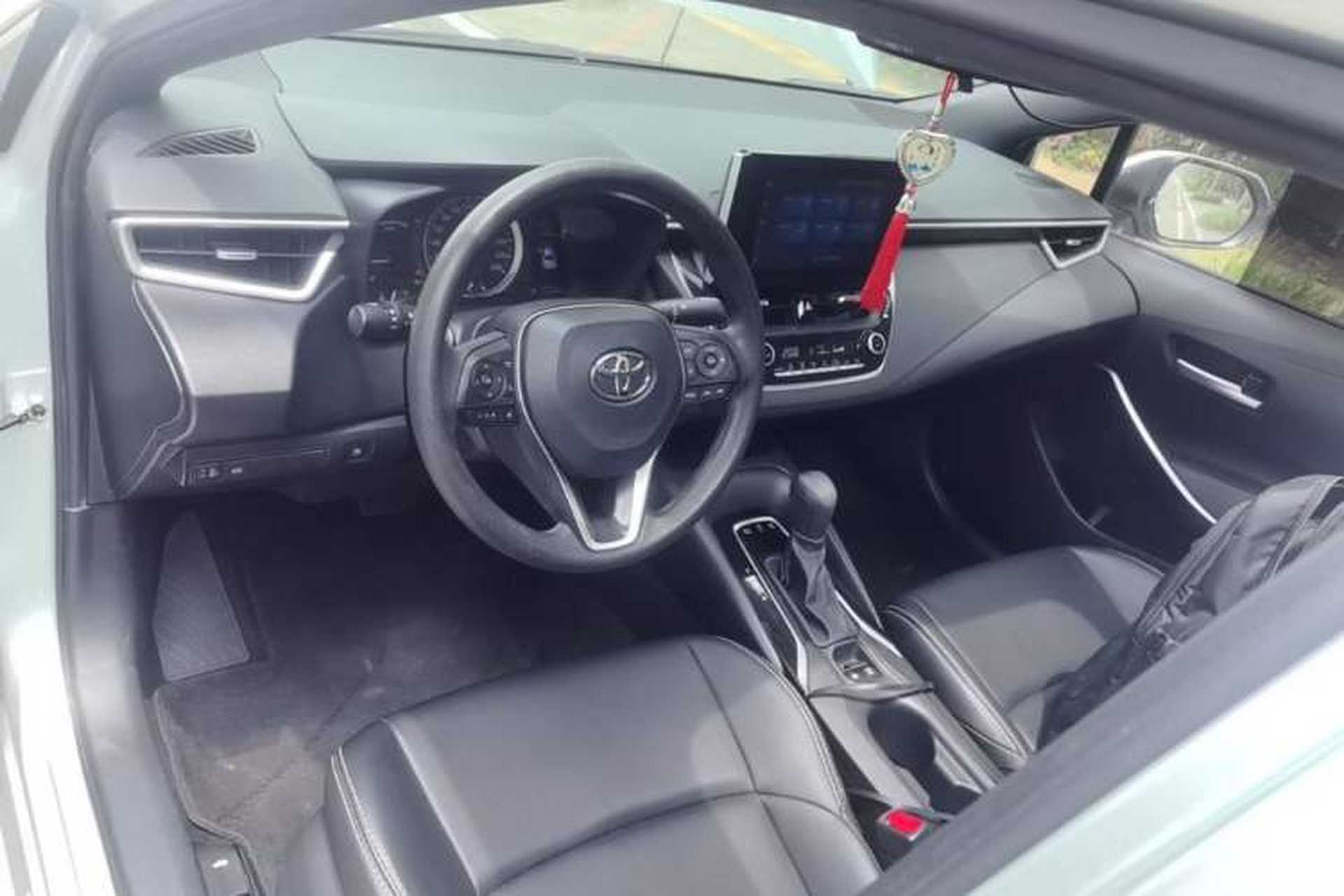 Used Toyota Levin 2021 Dual-Engine 1.8H E-CVT Luxury Edition Center Console