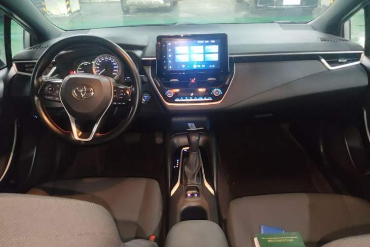 Used Toyota Levin 2021 Dual-Engine 1.8H E-CVT Luxury Edition Center Console