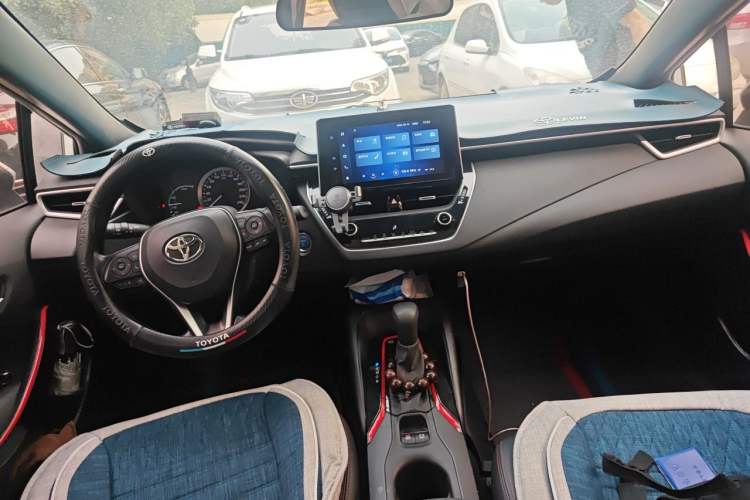 Used Toyota Levin 2021 Dual-Motor 1.8H E-CVT Sport Edition Center Console