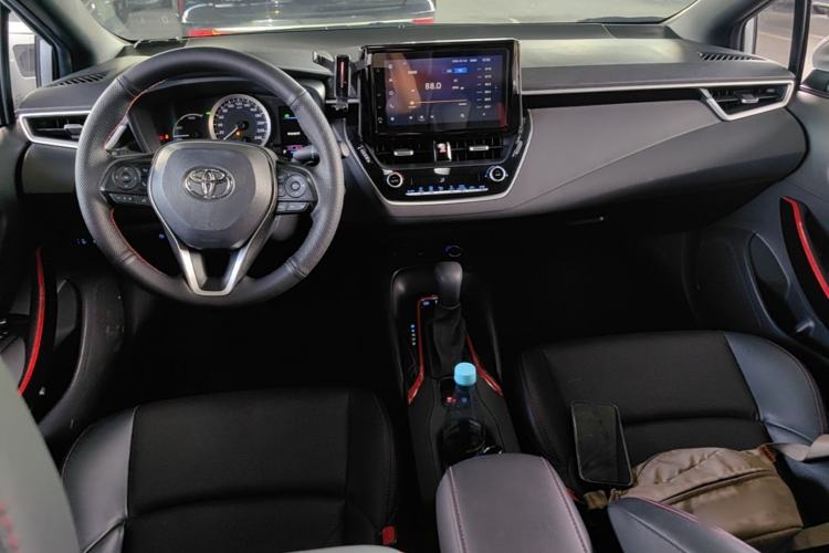 Used Toyota Levin 2021 Dual-Motor 1.8H E-CVT Sport Edition Center Console