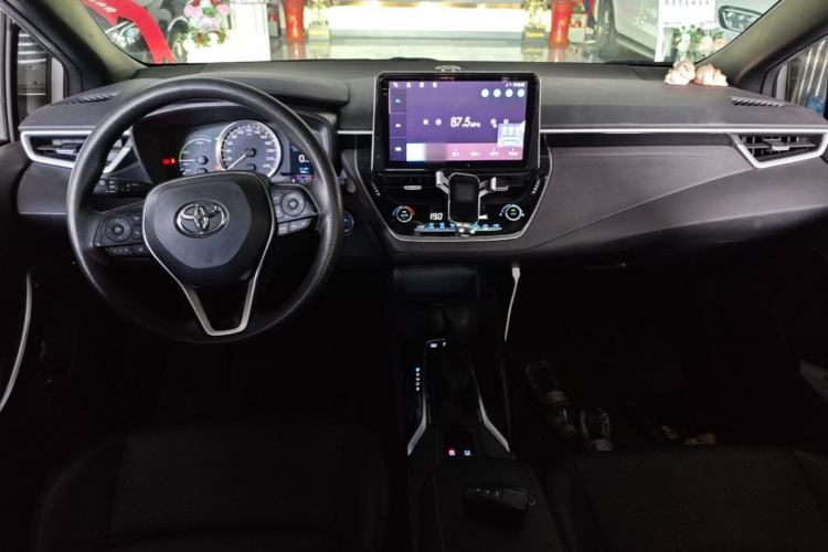 Used Toyota Levin 2021 Dual-Engine 1.8H E-CVT Luxury Edition Center Console