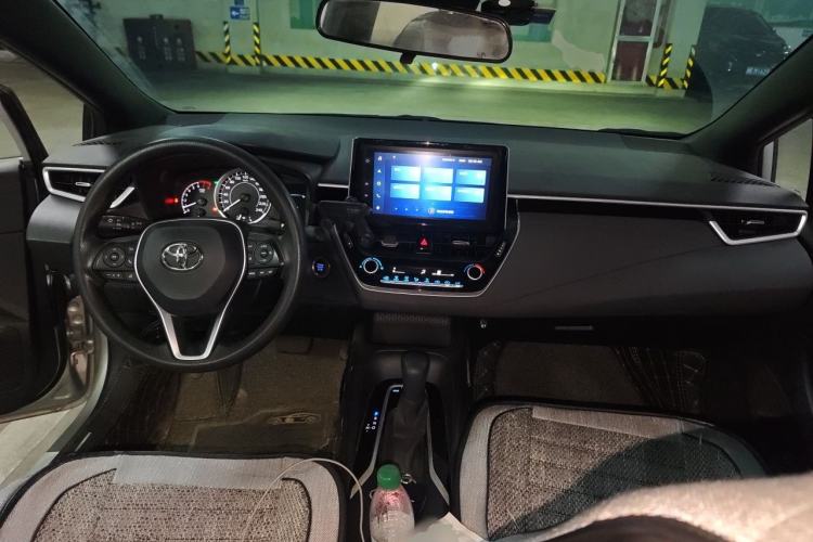 Used Toyota Levin 2021 185T CVT Luxury Edition Center Console