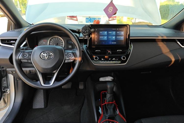 Used Toyota Levin 2021 185T CVT Sport Edition Center Console