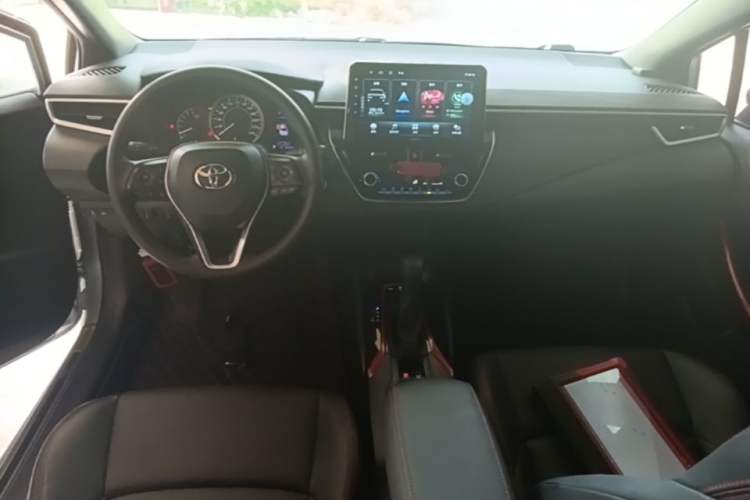 Used Toyota Levin 2021 185T CVT Sport Edition Center Console