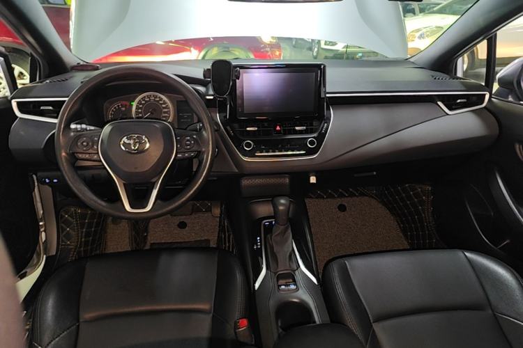 Used Toyota Levin 2021 185T CVT Luxury Edition Center Console