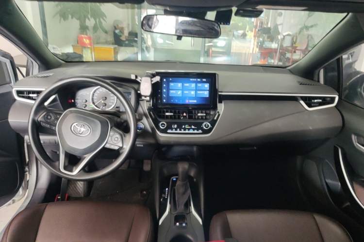 Used Toyota Levin 2021 Dual-Engine 1.8H E-CVT Luxury Edition Center Console