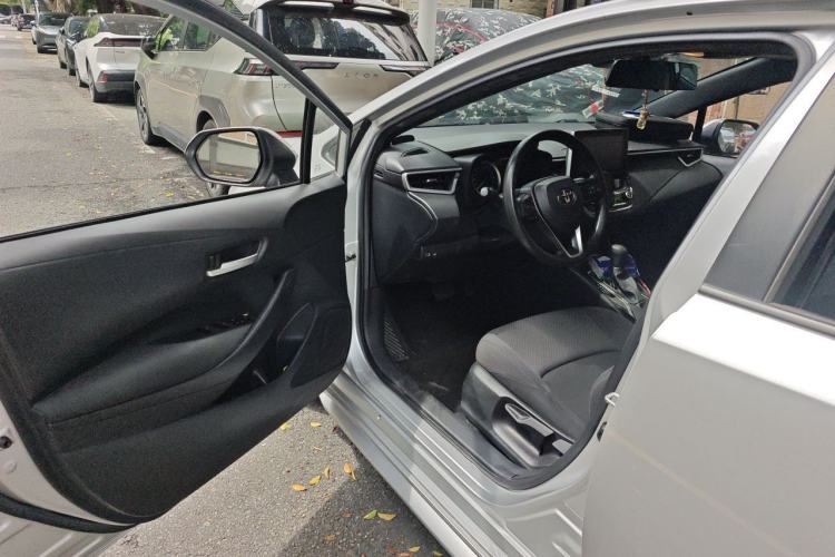 Used Toyota Levin 2021 185T CVT Luxury Edition Driver Seat