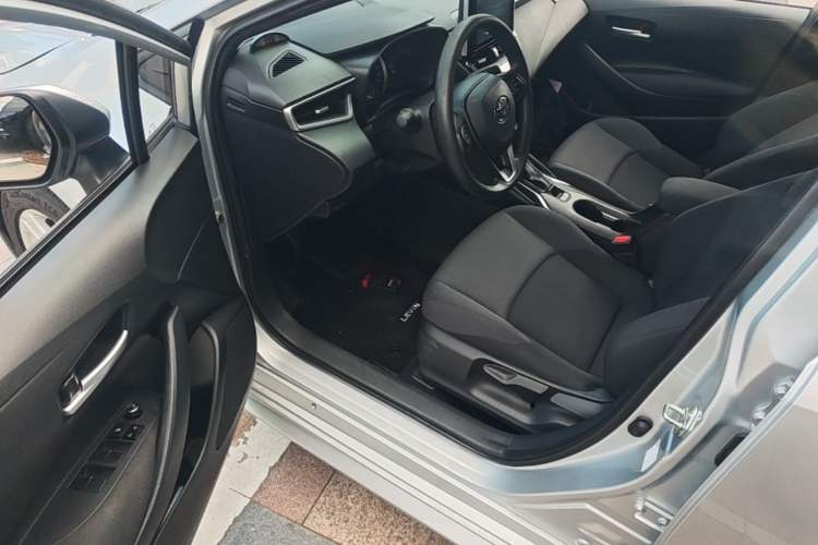 Used Toyota Levin 2021 185T CVT Luxury Edition Driver Seat