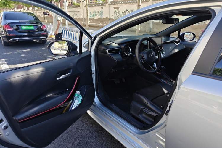 Used Toyota Levin 2021 Dual-Motor 1.8H E-CVT Sport Edition Driver Seat