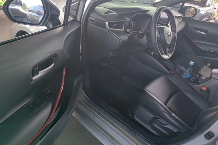 Used Toyota Levin 2021 Dual-Motor 1.8H E-CVT Sport Edition Driver Seat