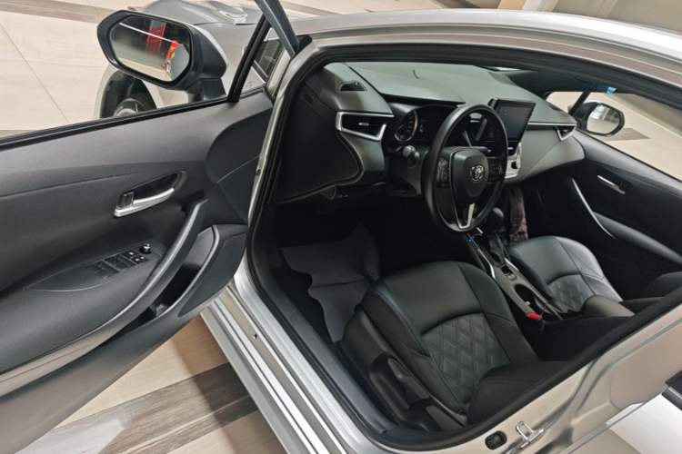 Used Toyota Levin 2021 185T CVT Luxury Edition Driver Seat