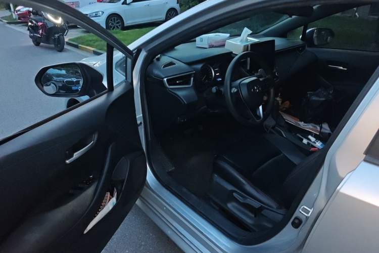 Used Toyota Levin 2021 185T CVT Luxury Edition Driver Seat