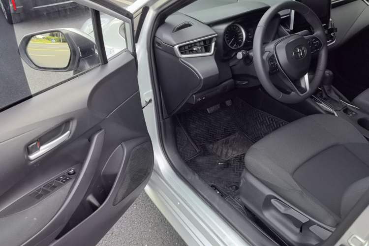 Used Toyota Levin 2021 185T CVT Luxury Edition Driver Seat